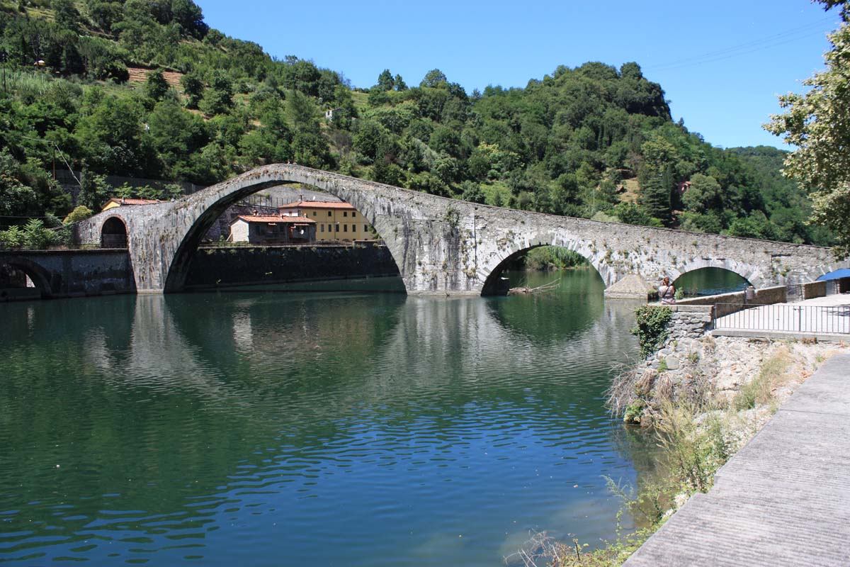 borgo a mozzanoponte del diavolo 2