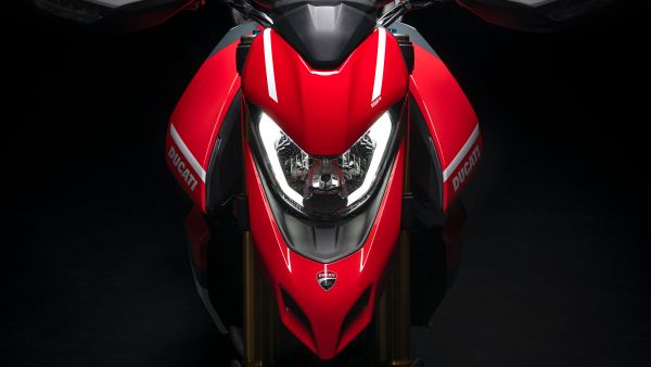 hypermotard-sp-my2021-25-gallery-1920x10805F2E52D9-1195-F251-641F-D6786D1425FE.jpg