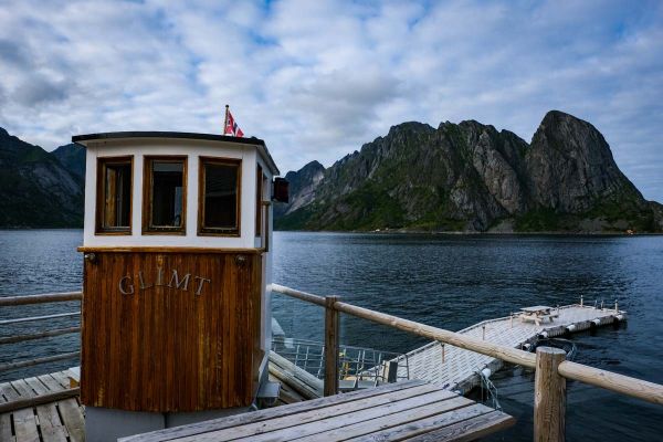 11-6-4-lofoten5E6FD2A8-6553-DC8B-F421-474FD62935B9.jpg