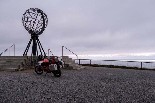 8-10-nordkapp-158AC45032-4EED-9C9D-83B7-F04D9B1E85ED.jpg